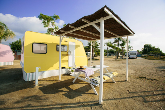 CAMPINGS